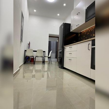 Jobelhome Calvin Apartment บูดาเปสต์ ภายนอก รูปภาพ