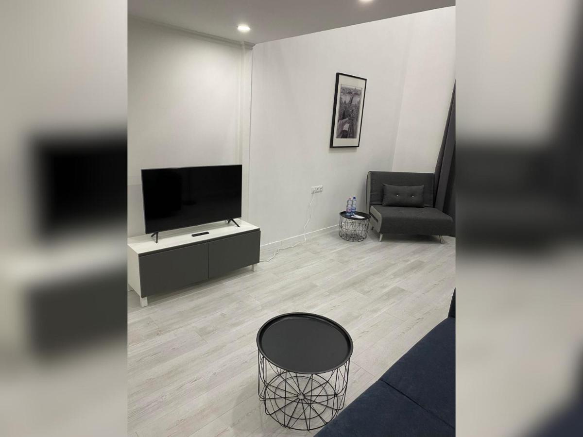 Jobelhome Calvin Apartment บูดาเปสต์ ภายนอก รูปภาพ
